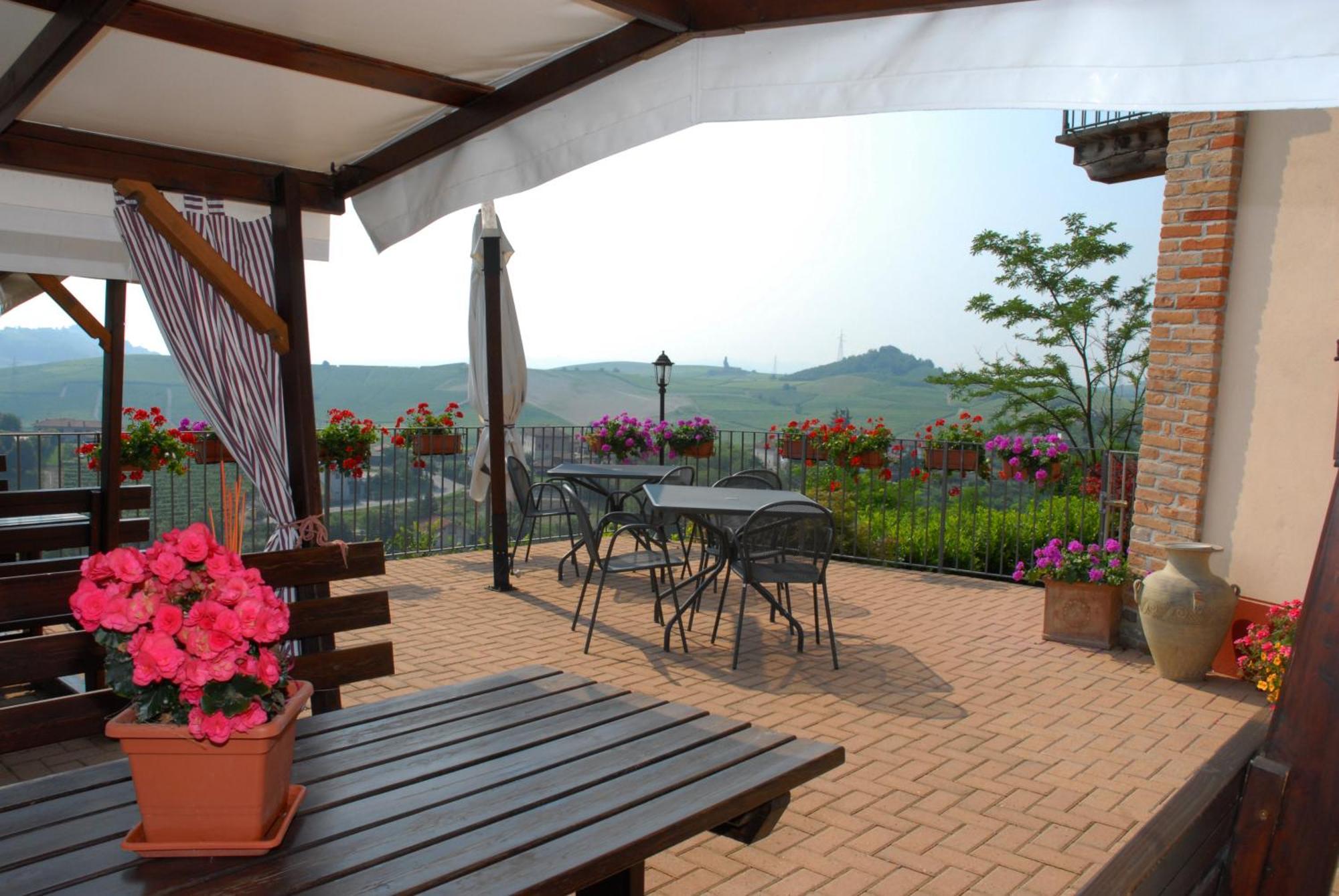 Il Borgo B&B Castellinaldo Kültér fotó