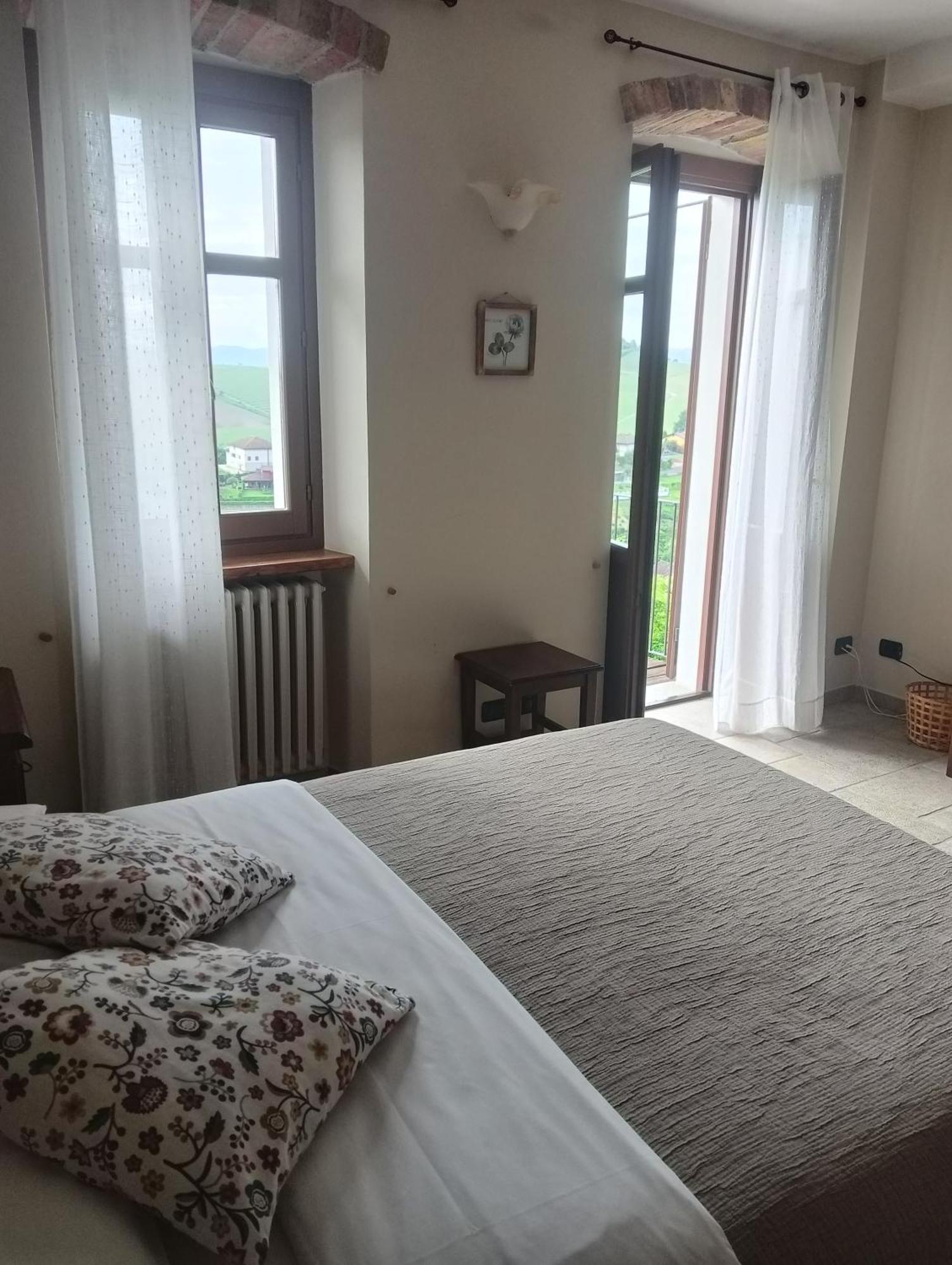 Il Borgo B&B Castellinaldo Kültér fotó